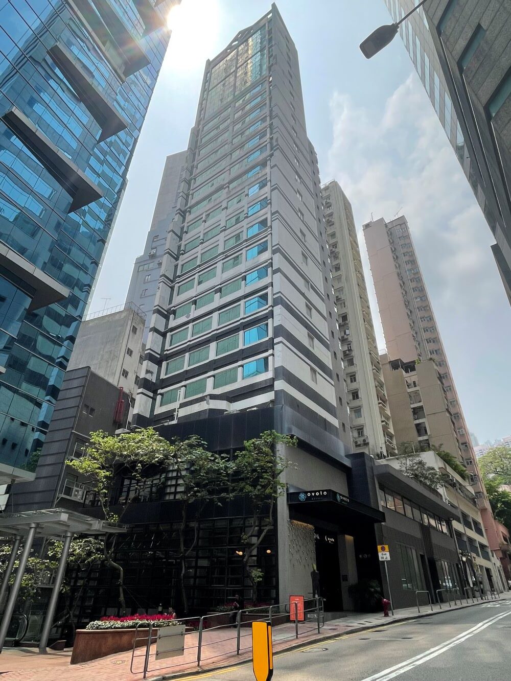 世邦魏理仕獨家代理公開要約出售 罕有中環核心全幢物業 中環亞畢諾道 2 號 Ovolo Central全幢