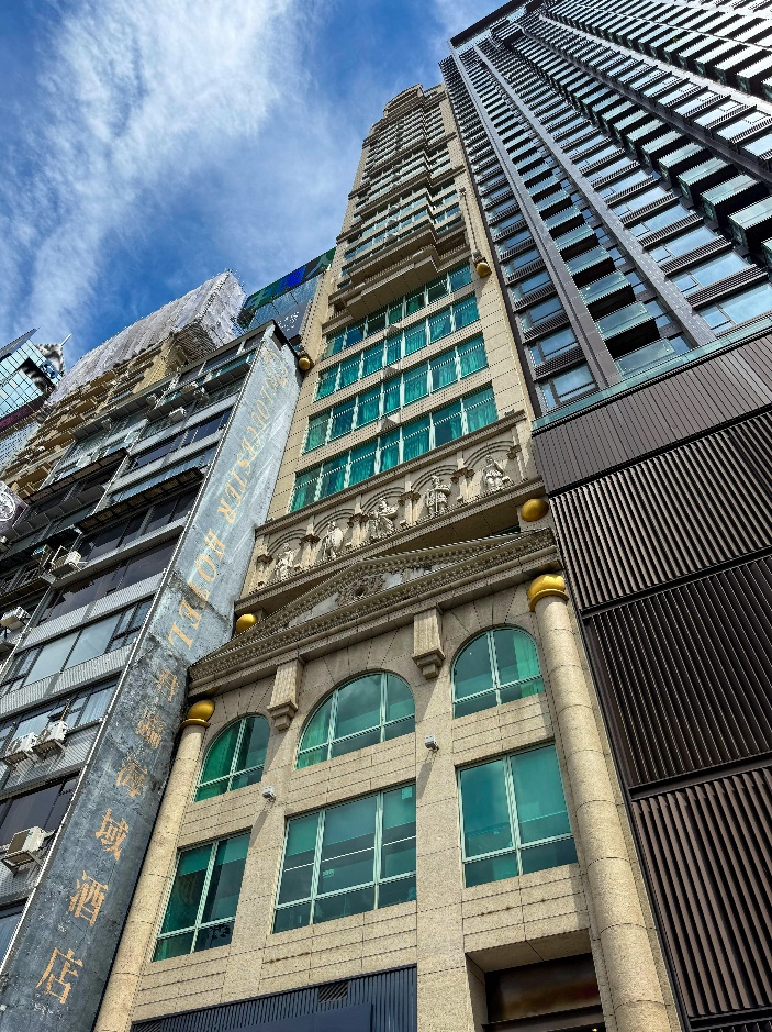 世邦魏理仕獨家代理公開要約出售 罕有270度無阻擋全維港海景臨海酒店項目 告士打道218號全幢