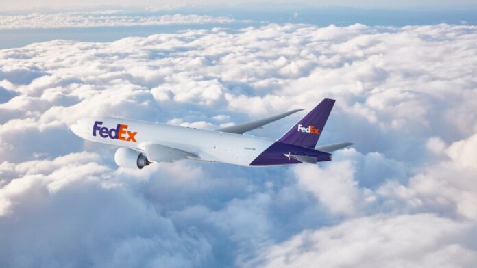 image002 (4) FedEx 於 2025 年首次在美國五個主要機場引入混合可持續航空燃料